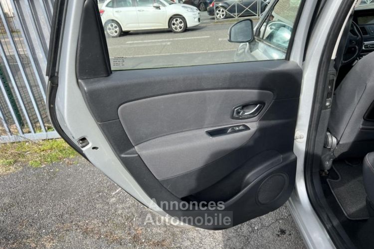 Renault Scenic 1.5 Energy dCi FAP - 110 Business Gps + Clim - <small></small> 7.490 € <small>TTC</small> - #21