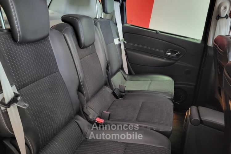 Renault Scenic 3 1.6 DCI 130 BOSE EDITION TOIT OUVRANT  BV6 - <small></small> 5.590 € <small>TTC</small> - #27