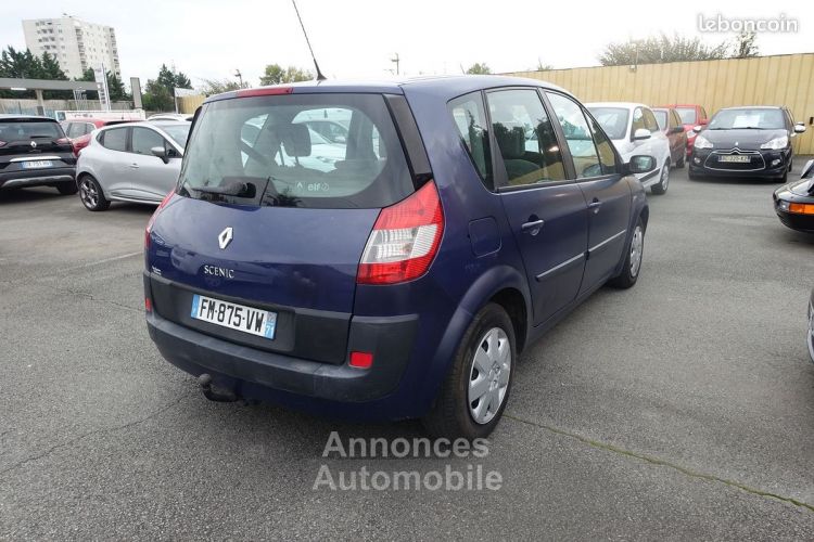 Renault Scenic II 1.6 16V 115CH CONFORT AUTHENTIQUE - <small></small> 2.590 € <small>TTC</small> - #3