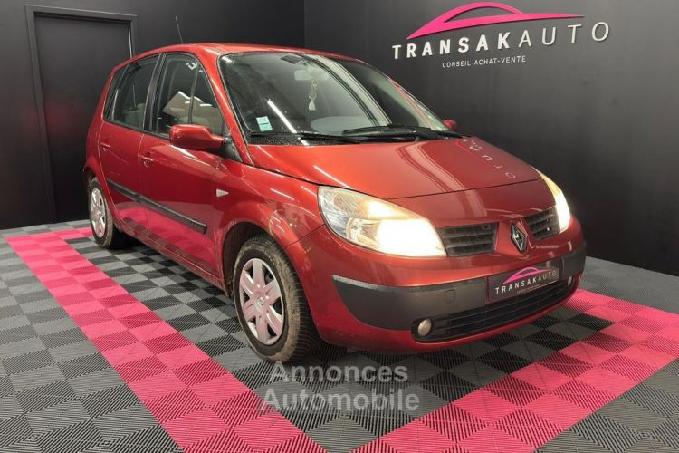 Renault Scenic II 1.6 16V Confort Dynamique PREMIÈRE MAIN - <small></small> 3.990 € <small>TTC</small> - #6