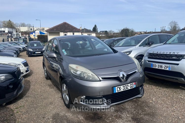 Renault Scenic III 1.5 dCi 110 FAP Energy eco2 Authentique 7 PLACE TOMTOM - <small></small> 4.900 € <small>TTC</small> - #2