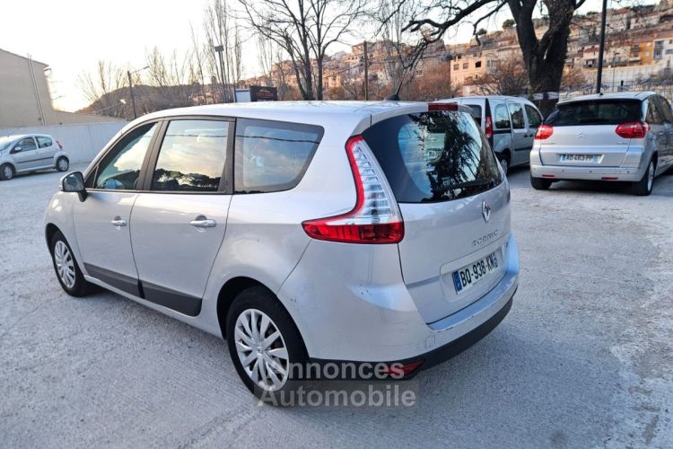 Renault Scenic III 1.5 dci 110CH Expression 7 PLACES - <small></small> 7.990 € <small>TTC</small> - #4