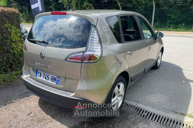 Renault Scenic III 1.5 dCi 1461cm3 110cv - <small></small> 7.490 € <small>TTC</small> - #12