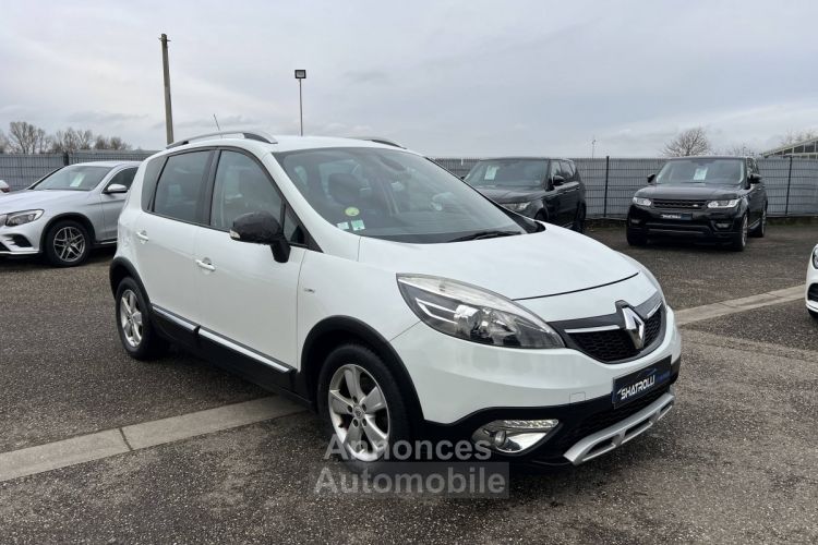 Renault Scenic III 1.6 dCi 130ch X-MOD Bose eco² 1erMain GPS Caméra GripControl - <small></small> 7.990 € <small>TTC</small> - #2