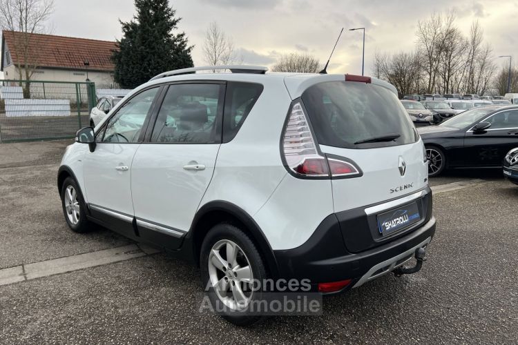 Renault Scenic III 1.6 dCi 130ch X-MOD Bose eco² 1erMain GPS Caméra GripControl - <small></small> 7.990 € <small>TTC</small> - #6