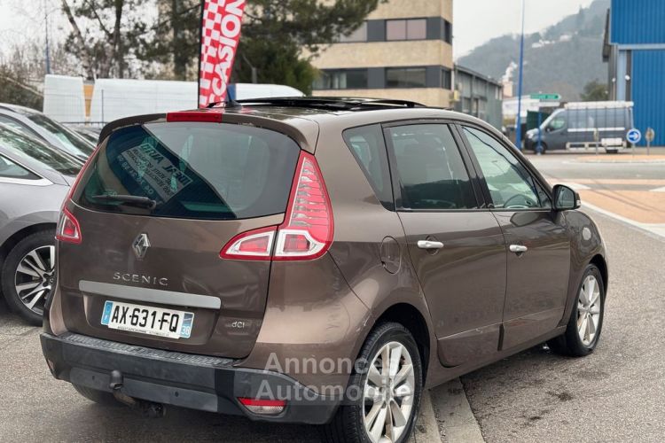 Renault Scenic III 2.0 dCi 150 Jade BVA Toit Pano Caméra - <small></small> 6.490 € <small>TTC</small> - #2