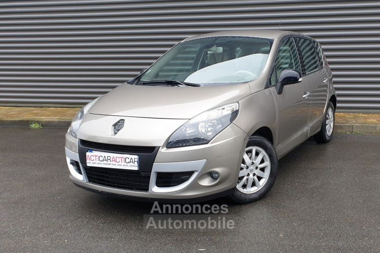 Renault Scenic III 3  1.5 DCI 110 PRIVILEGE EDC BVA - <small></small> 9.990 € <small>TTC</small> - #1