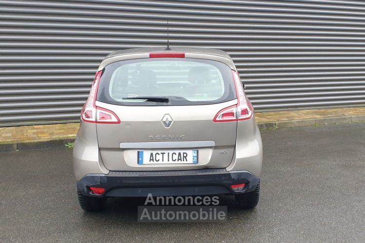 Renault Scenic III 3  1.5 DCI 110 PRIVILEGE EDC BVA - <small></small> 9.990 € <small>TTC</small> - #28