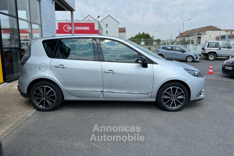 Renault Scenic III TCe 115 Energy BOSE - <small></small> 8.970 € <small>TTC</small> - #8