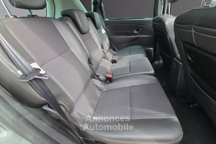 Renault Scenic III TCe 115 Energy / toit panoramique ouvrant / GPS / Garantie 12 mois - <small></small> 6.990 € <small>TTC</small> - #11
