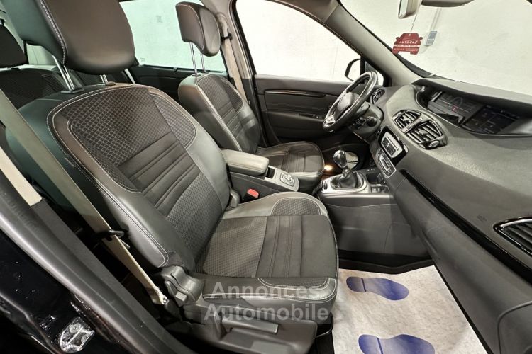 Renault Scenic III TCe 130 Energy Bose Edition - <small></small> 6.990 € <small>TTC</small> - #16