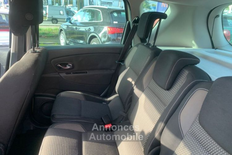 Renault Scenic III X MOD 1.5 DCI 110 BV6 BUSINESS GPS - <small></small> 10.450 € <small>TTC</small> - #19