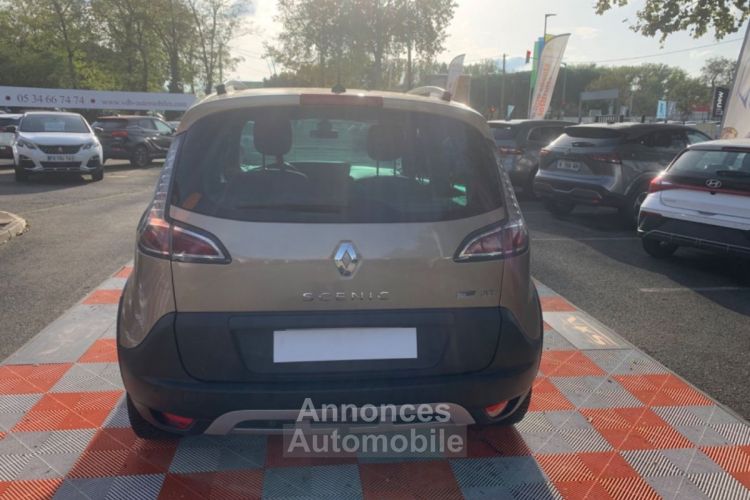 Renault Scenic III X MOD 1.5 DCI 110 BV6 BUSINESS GPS - <small></small> 10.450 € <small>TTC</small> - #32