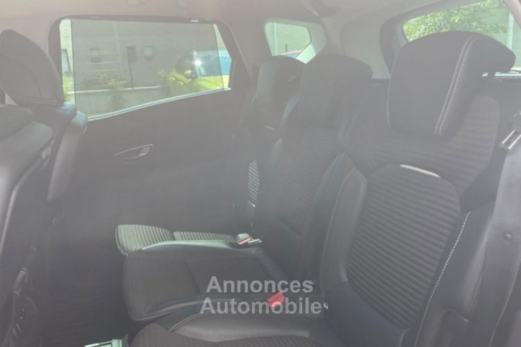 Renault Scenic Scénic 1.2 TCE 130CH INTENS APPLE CARPLAY - <small></small> 15.840 € <small>TTC</small> - #11