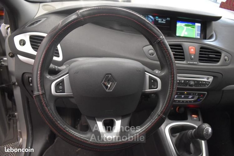 Renault Scenic Scénic 1.5 DCI 110ch ECRAN NUMERIQUE PNEUS SUPPLEMENTAIRES SUIVI GARANTIE 6 A 60 MOIS - <small></small> 5.990 € <small>TTC</small> - #17