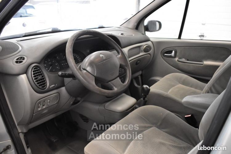 Renault Scenic Scénic 1.9 DCI 100 EXPRESSION SUMMERTIME - <small></small> 3.490 € <small>TTC</small> - #8