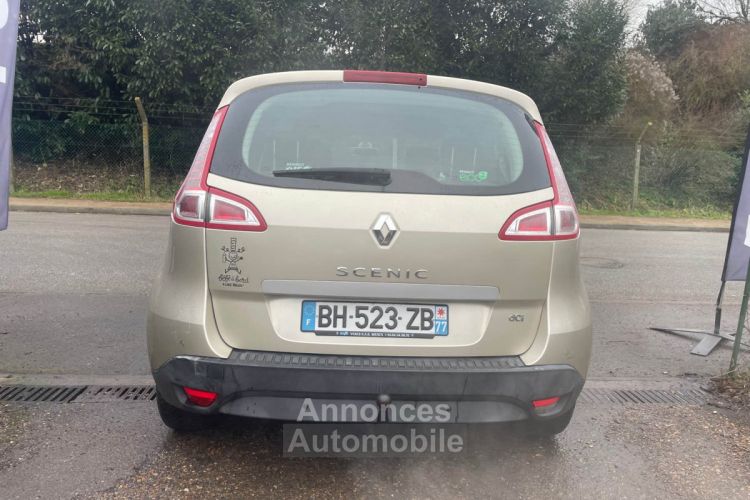 Renault Scenic SCÉNIC III 1.9DCI 130CV - <small></small> 4.500 € <small>TTC</small> - #12