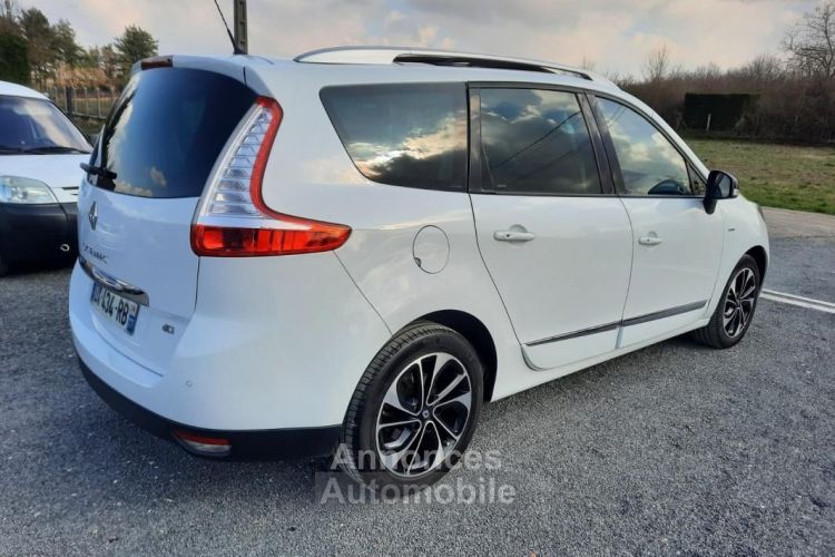 Renault Scenic III Bose Edition 69255kms CERTIFIER 1ER MAIN ETAT IRREPROCHABLE 7 PLACES ENTIERE... - <small></small> 13.990 € <small>TTC</small> - #4