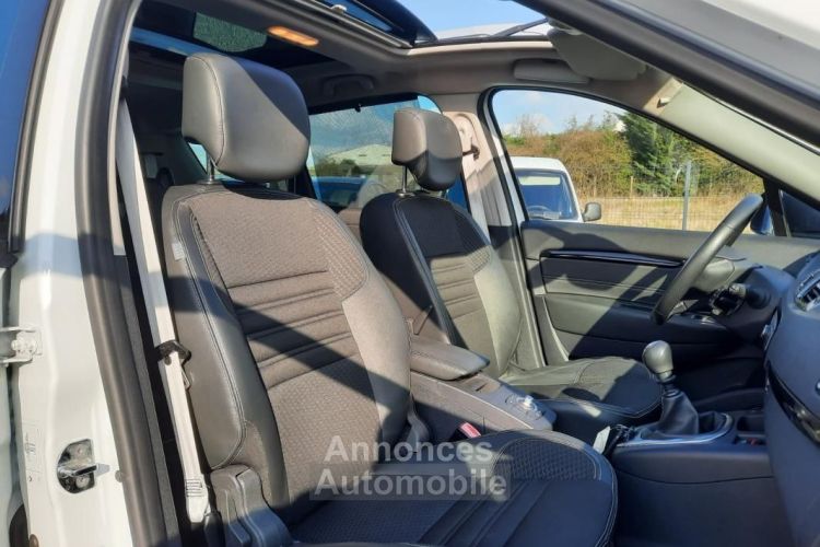 Renault Scenic III Bose Edition 69255kms CERTIFIER 1ER MAIN ETAT IRREPROCHABLE 7 PLACES ENTIERE... - <small></small> 13.990 € <small>TTC</small> - #9