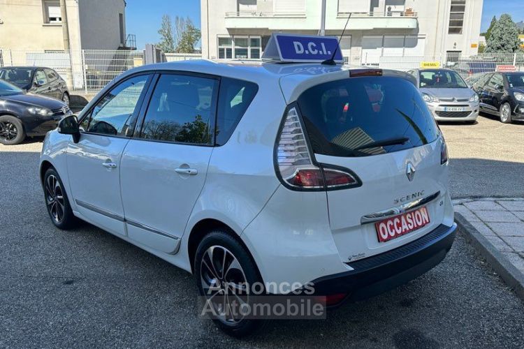 Renault Scenic Scénic III Bose Phase II 1.6 dCi 130Cv éco2 Clim-Gps-Bluetooth-Jante Alu - <small></small> 7.990 € <small>TTC</small> - #2