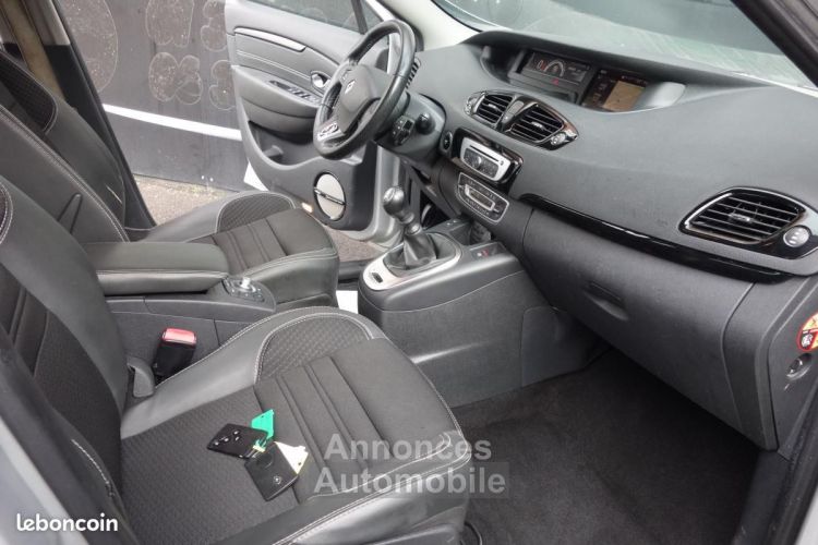 Renault Scenic Scénic III dCi 110 Energy eco2 Bose Edition - <small></small> 6.990 € <small>TTC</small> - #16