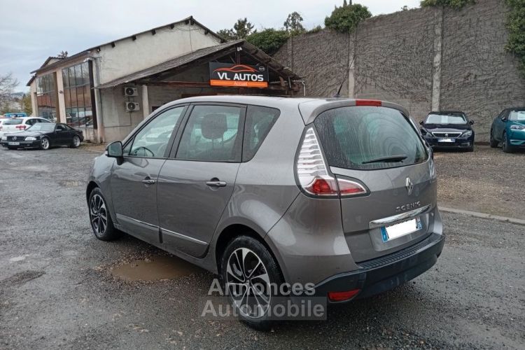 Renault Scenic Scénic III Essence 130 cv Faible kilométrage Crit'air 1 Année 2016 - <small></small> 11.450 € <small>TTC</small> - #3