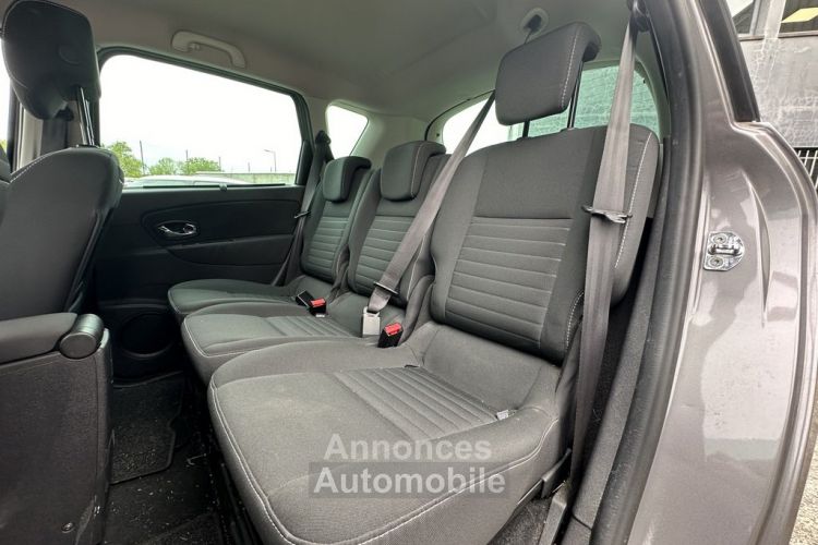 Renault Scenic Scénic III Ph 2 1.2 TCe 130CV Energy Limited - <small></small> 9.490 € <small>TTC</small> - #15