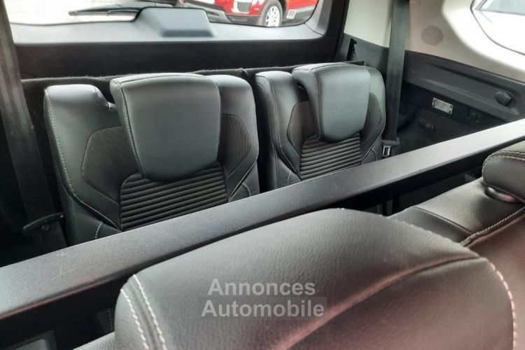 Renault Scenic Scénic IV Intens 7 PLACES 156500KMS TRES BON ETAT ENTIEREMENT REVISE GARANTIE 12 MOIS - <small></small> 13.990 € <small>TTC</small> - #17