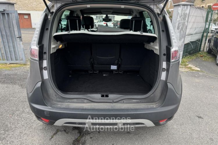 Renault Scenic Xmod 1.5 Energy dCi - 110 Bose Clim + Camera AR + Radar AR - <small></small> 7.490 € <small>TTC</small> - #9