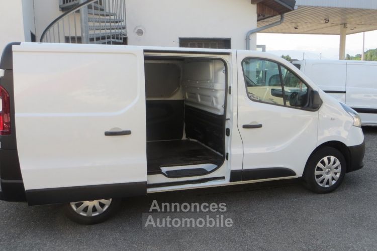 Renault Trafic 1.6 dci 120cv L1H1, 3 places. an 11/2017, 93000 km 1ere main, - <small></small> 14.583 € <small></small> - #1