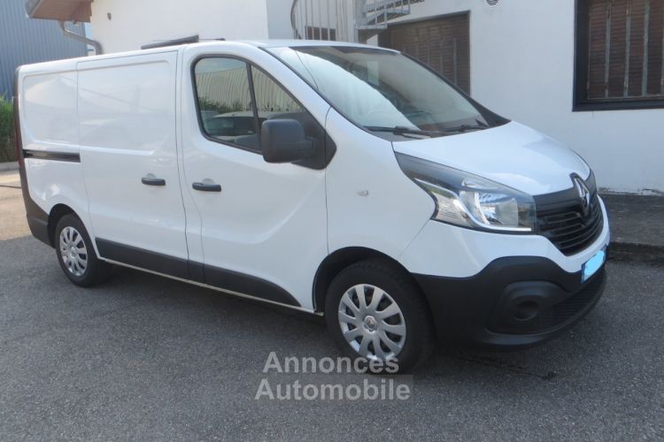 Renault Trafic 1.6 dci 120cv L1H1, 3 places. an 11/2017, 93000 km 1ere main, - <small></small> 14.583 € <small></small> - #6