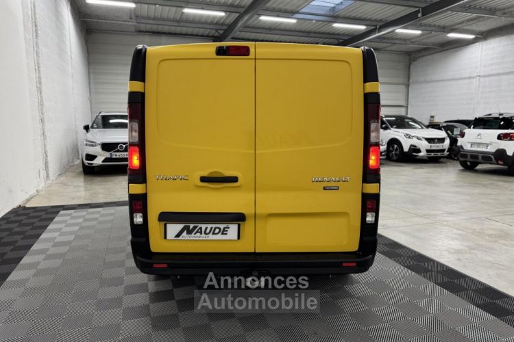 Renault Trafic 1.6 DCi 125 CH GRAND CONFORT 5P L1H1 Motricitée Renforcée- GARANTIE 6 MOIS - <small></small> 25.990 € <small>TTC</small> - #6