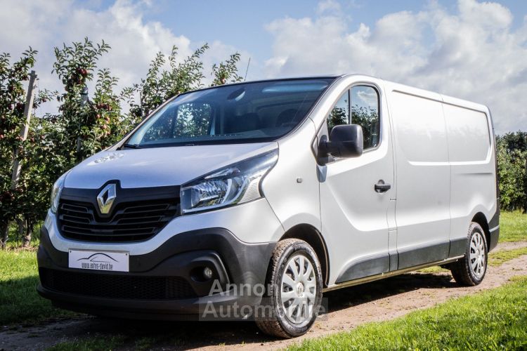 Renault Trafic 1.6 DCi - 3 PLAATSEN - LICHTE VRACHT - CAMERA - CRUISECONTROL - GPS - EURO 6b - <small></small> 18.999 € <small>TTC</small> - #3