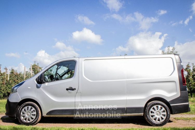 Renault Trafic 1.6 DCi - 3 PLAATSEN - LICHTE VRACHT - CAMERA - CRUISECONTROL - GPS - EURO 6b - <small></small> 18.999 € <small>TTC</small> - #9