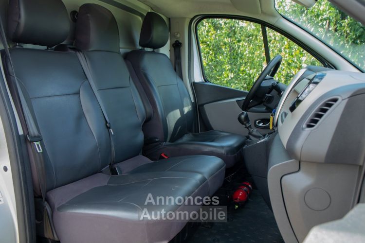 Renault Trafic 1.6 DCi - 3 PLAATSEN - LICHTE VRACHT - CAMERA - CRUISECONTROL - GPS - EURO 6b - <small></small> 18.999 € <small>TTC</small> - #14