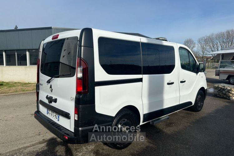 Renault Trafic 16990 ht ambulance gifa 2.0 dci 2021 - <small></small> 20.388 € <small>TTC</small> - #3