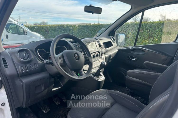 Renault Trafic 16990 ht ambulance gifa 2.0 dci 2021 - <small></small> 20.388 € <small>TTC</small> - #8