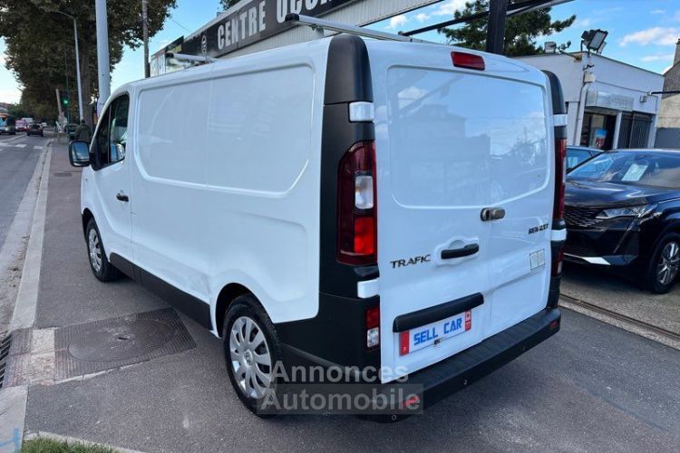 Renault Trafic (2) 1.6 dci 95 Grand Confort 2019 - <small></small> 13.900 € <small>TTC</small> - #3