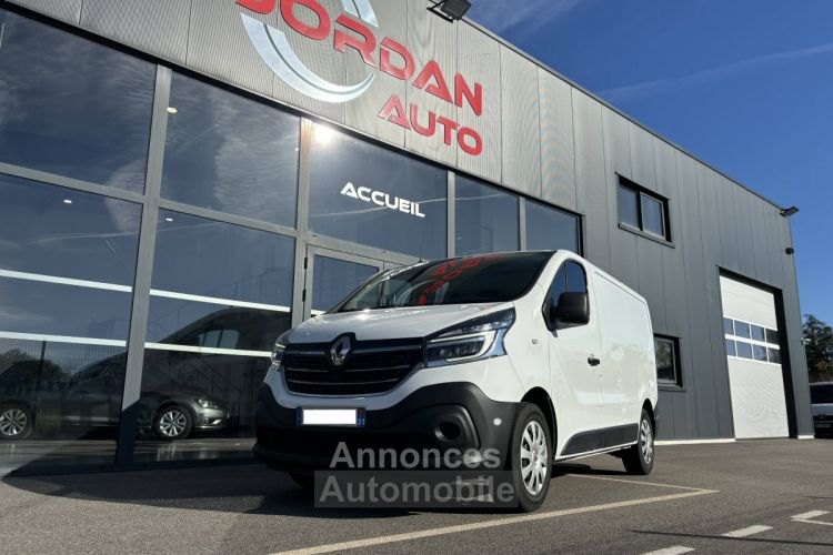 Renault Trafic 2.0 dCi 120ch Grand Confort L1H1 - <small></small> 18.990 € <small>TTC</small> - #1