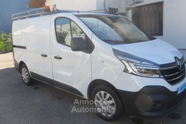 Renault Trafic 2.0 dci 120cv L1H1, 3 places - <small></small> 16.250 € <small></small> - #2