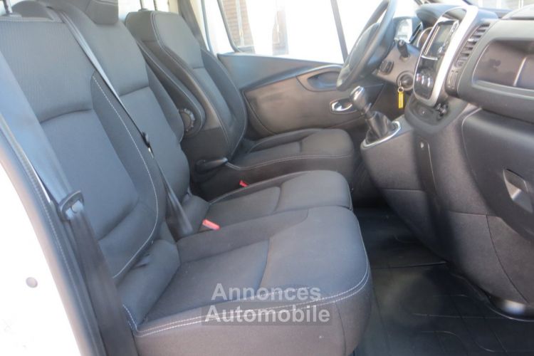 Renault Trafic 2.0 dci 120cv L1H1, 3 places - <small></small> 16.250 € <small></small> - #6