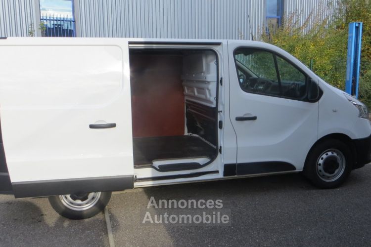 Renault Trafic 2.0 dci 120cv L1H1, 3 places. an 12/2021, 1ere main, - <small></small> 16.666 € <small></small> - #1