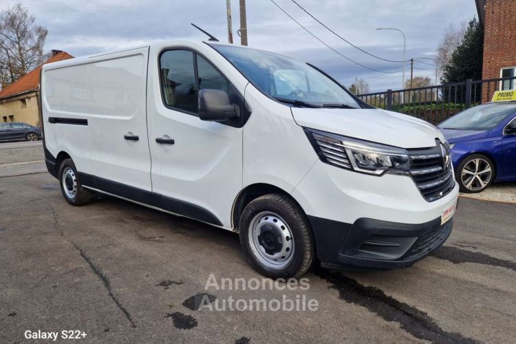 Renault Trafic 2.0 DCI 130 Utilitaire Long Chassis - <small></small> 22.500 € <small>TTC</small> - #3