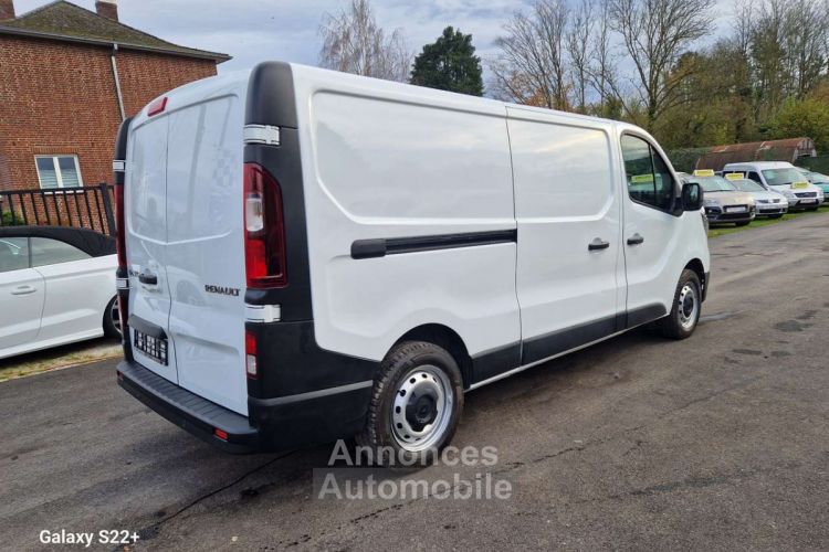 Renault Trafic 2.0 DCI 130 Utilitaire Long Chassis - <small></small> 22.500 € <small>TTC</small> - #4