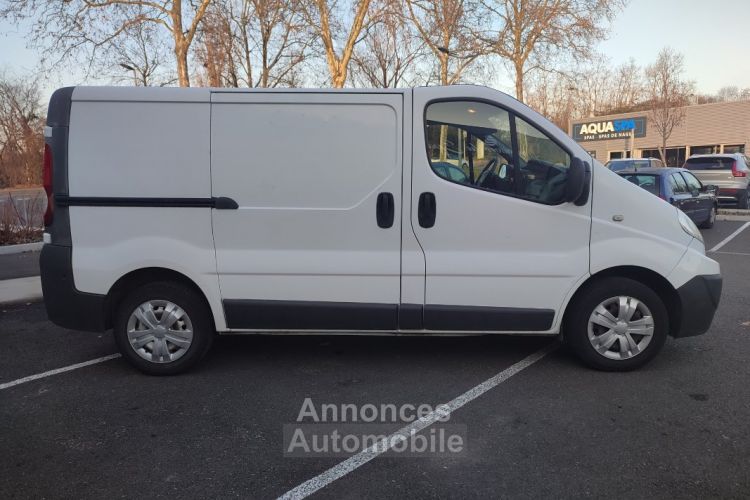 Renault Trafic 2.0D L1H1 90ch - <small></small> 9.990 € <small>TTC</small> - #6