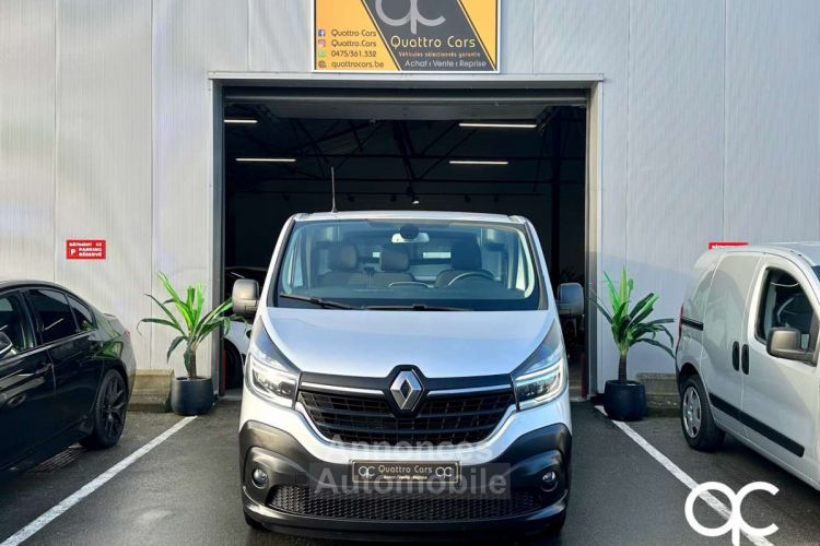 Renault Trafic 2.0D TVAC BOITE AUTO VITRES GPS CAMERA - <small></small> 22.990 € <small>TTC</small> - #3