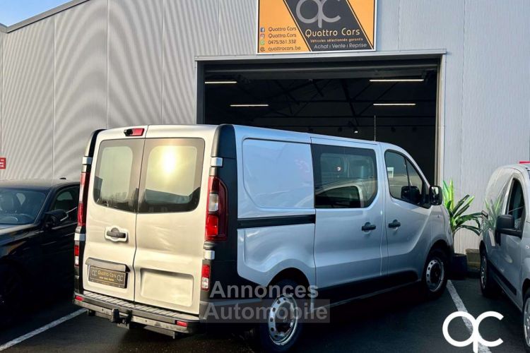 Renault Trafic 2.0D TVAC BOITE AUTO VITRES GPS CAMERA - <small></small> 22.990 € <small>TTC</small> - #28