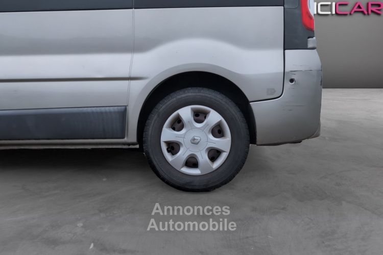 Renault Trafic 2.5 DCI 145 ch 9 PLACES Garantie 12mois - <small></small> 14.990 € <small>TTC</small> - #15