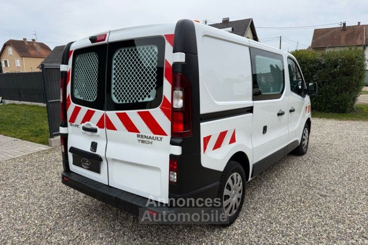 Renault Trafic 2places (idéal van) CAMÉRA - <small></small> 15.990 € <small>TTC</small> - #3