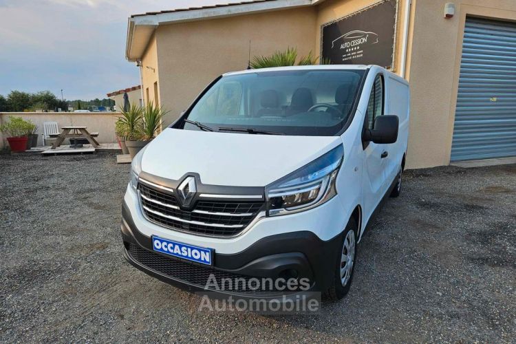 Renault Trafic 3 fourgon phase 2 grand confort l2h1 2.0dci 120cv boite 6 vitesses garantie 12 mois valabe chez - <small></small> 17.990 € <small>TTC</small> - #8